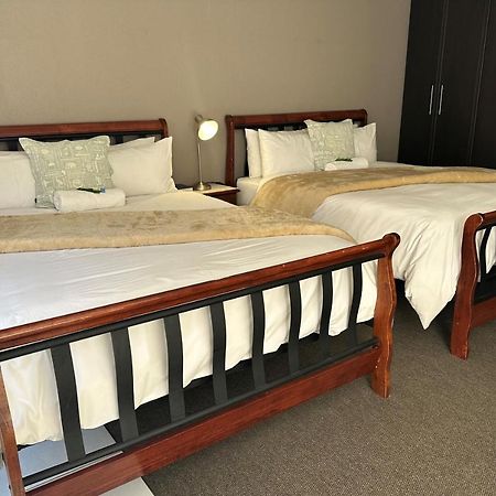 Fin And Feather Guest Lodge Boksburg Kültér fotó