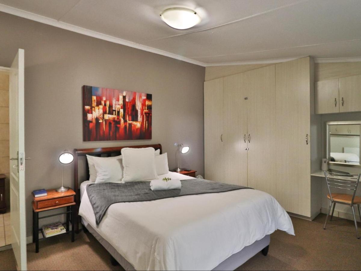 Fin And Feather Guest Lodge Boksburg Kültér fotó