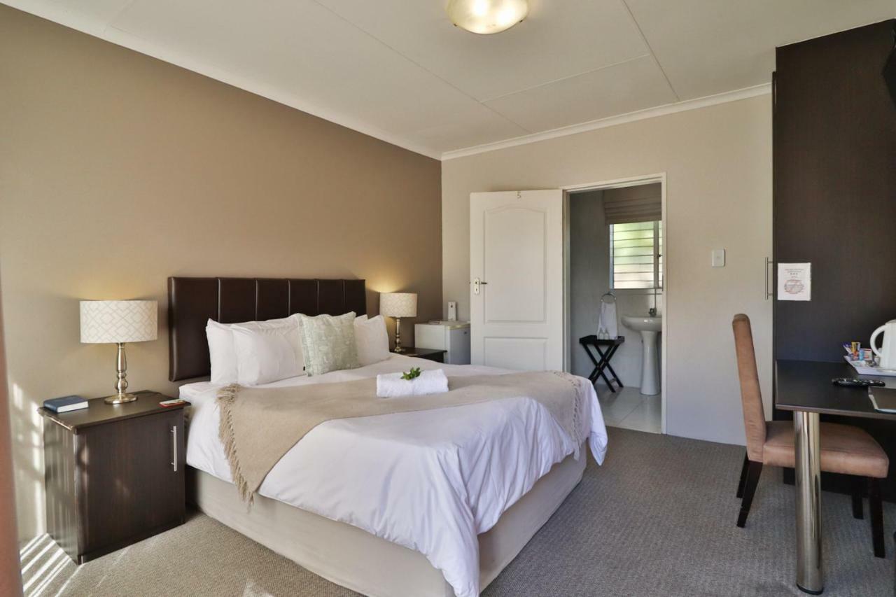 Fin And Feather Guest Lodge Boksburg Kültér fotó